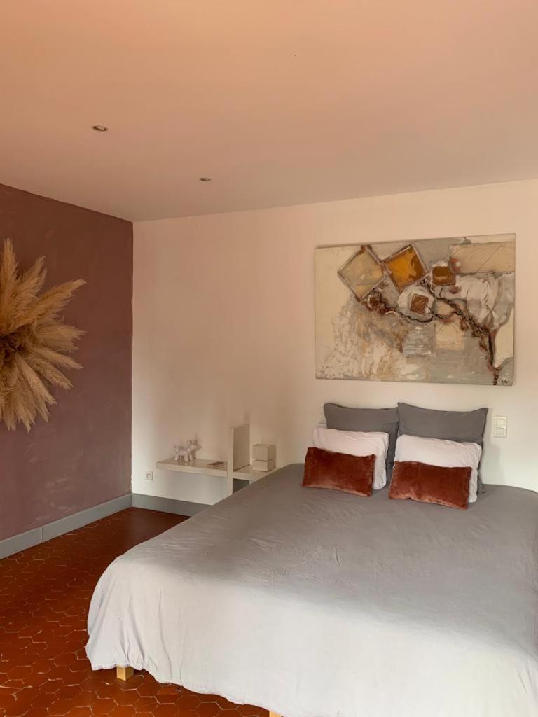 Mas Carita Bed and Breakfast Cabannes Exteriör bild